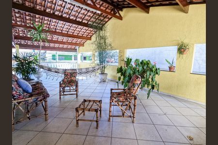 Casa à venda com 200m², 3 quartos e 2 vagas