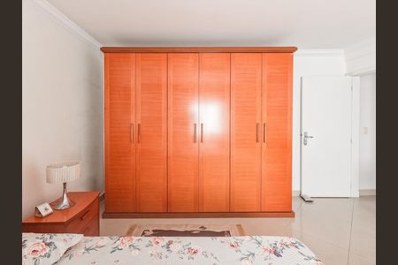 Casa à venda com 200m², 3 quartos e 2 vagas
