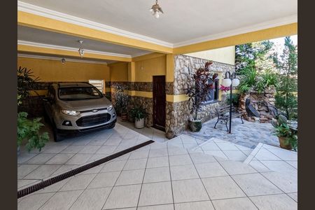 Casa à venda com 200m², 3 quartos e 2 vagas