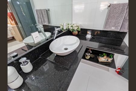 Casa à venda com 200m², 3 quartos e 2 vagas