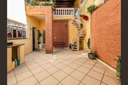 Casa à venda com 200m², 3 quartos e 2 vagas