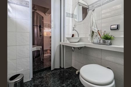 Casa à venda com 3 quartos, 200m² em Vila Mirante, São Paulo