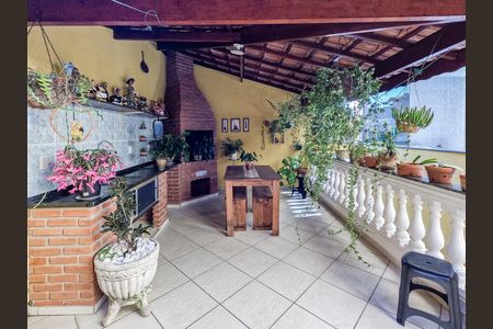 Casa à venda com 200m², 3 quartos e 2 vagas