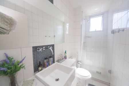 Apartamento para alugar com 70m², 2 quartos e 2 vagas Apartamento para alugar com 70m², 2 quartos e 2 vagasBanheiro Social