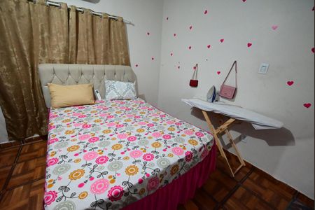 Casa à venda com 432m², 11 quartos e 2 vagas Casa à venda com 432m², 11 quartos e 2 vagasQuarto