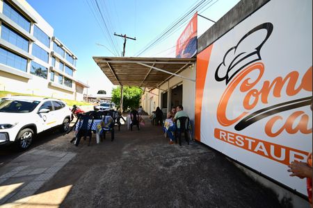 Vista da rua de casa à venda com 11 quartos, 432m² em Jardim Petropolis, Goiânia