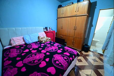 Suíte 2 de casa à venda com 11 quartos, 432m² em Jardim Petropolis, Goiânia