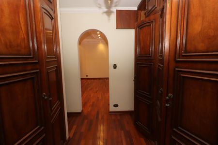 Casa à venda com 300m², 3 quartos e 2 vagasCloset da suíte 1