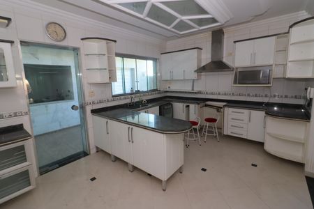 Casa à venda com 300m², 3 quartos e 2 vagasCozinha