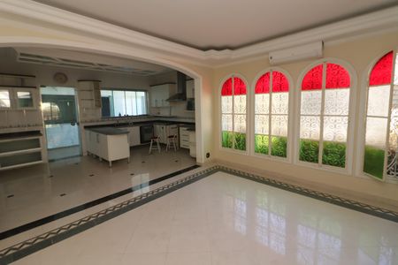 Casa à venda com 300m², 3 quartos e 2 vagasCozinha