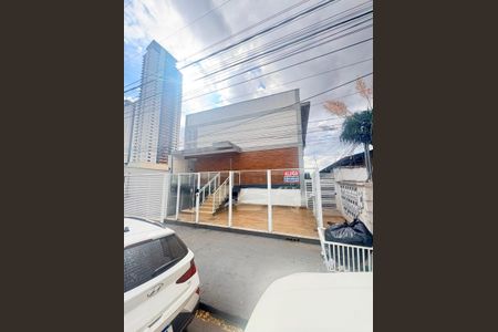 Fachada de kitnet/studio para alugar com 1 quarto, 30m² em Setor Oeste, Goiânia