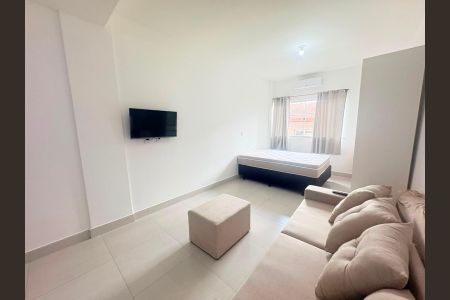 Kitnet/Studio para alugar com 1 quarto, 30m² em Setor Oeste, Goiânia