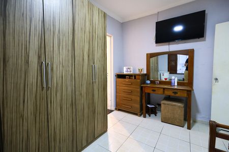 Suíte de casa para alugar com 2 quartos, 80m² em Vila Indiana, Taboão da Serra