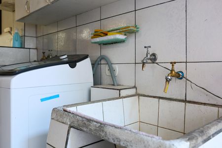 Casa para alugar com 80m², 2 quartos e 1 vaga Casa para alugar com 80m², 2 quartos e 1 vagaÁrea de Serviço