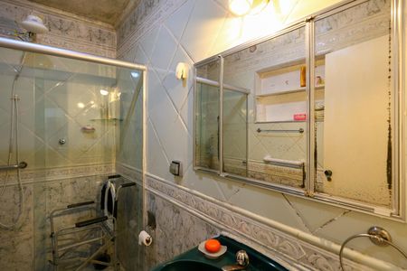 Casa para alugar com 80m², 2 quartos e 1 vaga Casa para alugar com 80m², 2 quartos e 1 vagaBanheiro da Suíte