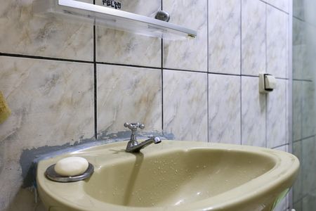 Casa para alugar com 80m², 2 quartos e 1 vaga Casa para alugar com 80m², 2 quartos e 1 vagaBanheiro