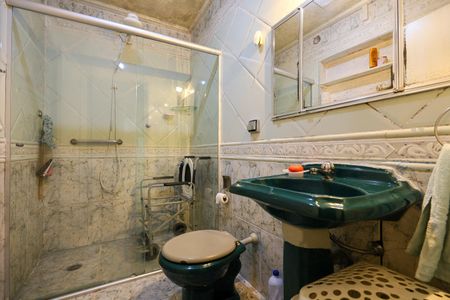 Casa para alugar com 80m², 2 quartos e 1 vaga Casa para alugar com 80m², 2 quartos e 1 vagaBanheiro da Suíte