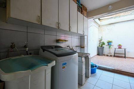 Casa para alugar com 80m², 2 quartos e 1 vaga Casa para alugar com 80m², 2 quartos e 1 vagaÁrea de Serviço