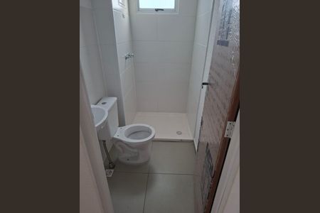 Banheiro de apartamento para alugar com 2 quartos, 68m² em Jardim Paraíso, Nova Iguaçu