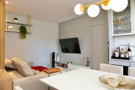 Apartamento à venda com 95m², 3 quartos e 1 vaga Apartamento à venda com 95m², 3 quartos e 1 vagaSala