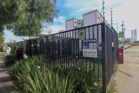 Apartamento para alugar com 50m², 2 quartos e 1 vaga Apartamento para alugar com 50m², 2 quartos e 1 vagaFachada