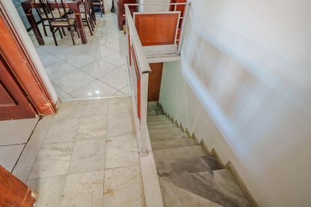Acesso Garagem de casa à venda com 4 quartos, 290m² em Jardim Bonfiglioli, São Paulo
