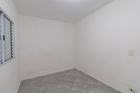 Quarto de casa para alugar com 1 quarto, 25m² em Jardim Itapemirim, São Paulo