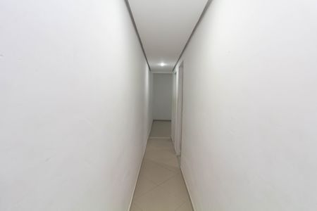 Casa para alugar com 25m², 1 quarto e sem vaga Casa para alugar com 25m², 1 quarto e sem vagaCorredor