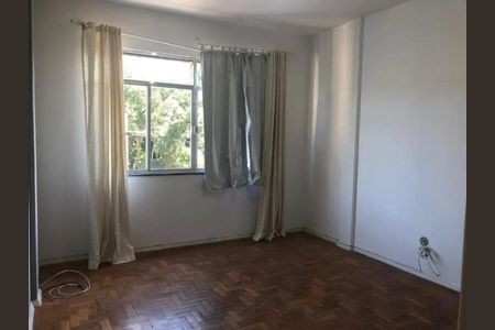 Sala de apartamento para alugar com 1 quarto, 58m² em Vila Ipiranga, Porto Alegre