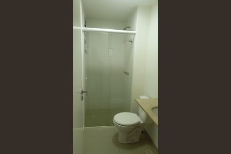 Apartamento para alugar com 76m², 2 quartos e sem vaga Apartamento para alugar com 76m², 2 quartos e sem vagaBanheiro