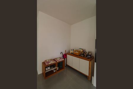 Apartamento à venda com 92m², 2 quartos e 2 vagas Apartamento à venda com 92m², 2 quartos e 2 vagasSala