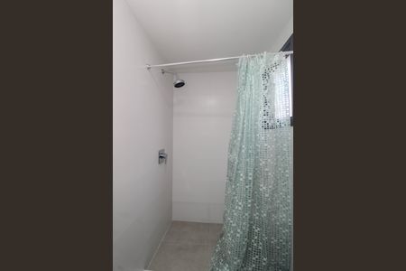 Apartamento à venda com 92m², 2 quartos e 2 vagas Apartamento à venda com 92m², 2 quartos e 2 vagasBanheiro da Suíte