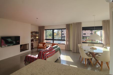 Apartamento à venda com 92m², 2 quartos e 2 vagas Apartamento à venda com 92m², 2 quartos e 2 vagasSala