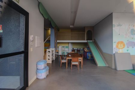 Apartamento à venda com 92m², 2 quartos e 2 vagas Apartamento à venda com 92m², 2 quartos e 2 vagasÁrea comum