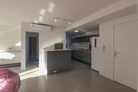Apartamento à venda com 92m², 2 quartos e 2 vagas Apartamento à venda com 92m², 2 quartos e 2 vagasSala