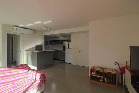Apartamento à venda com 92m², 2 quartos e 2 vagas Apartamento à venda com 92m², 2 quartos e 2 vagasSala