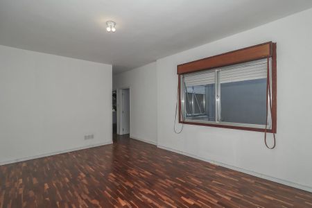 Sala de apartamento para alugar com 3 quartos, 100m² em Independência, Porto Alegre