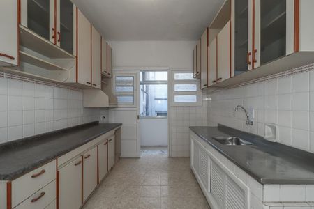 Apartamento à venda com 140m², 3 quartos e sem vagaCozinha