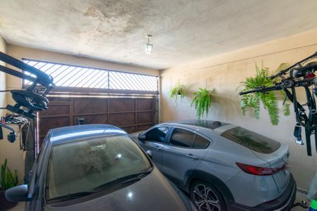 Garagem de casa à venda com 3 quartos, 165m² em Vila Santa Catarina, São Paulo