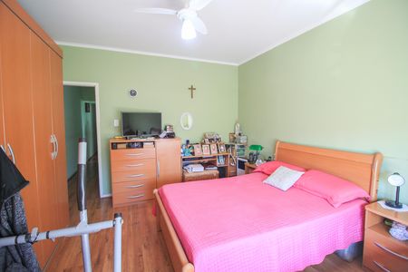 Casa à venda com 3 quartos, 120m² em Água Rasa, São Paulo