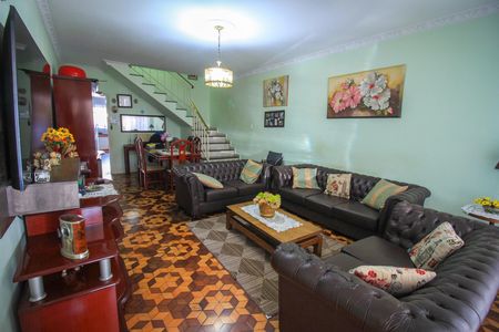Casa para alugar com 120m², 3 quartos e 1 vaga