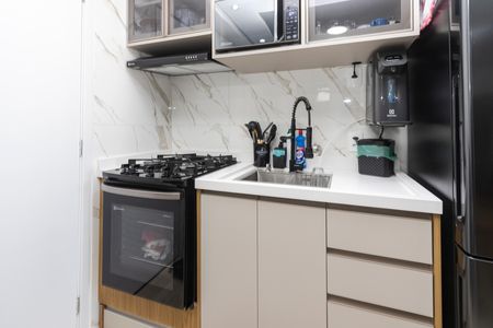 Sala/ Cozinha de apartamento à venda com 2 quartos, 42m² em Vila Plana, São Paulo