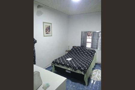 Casa à venda com 4 quartos, 244m² em Quitaúna, Osasco