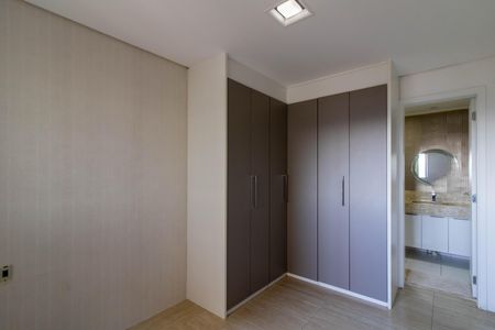 Suíte de apartamento para alugar com 2 quartos, 68m² em Jardim Flor da Montanha, Guarulhos