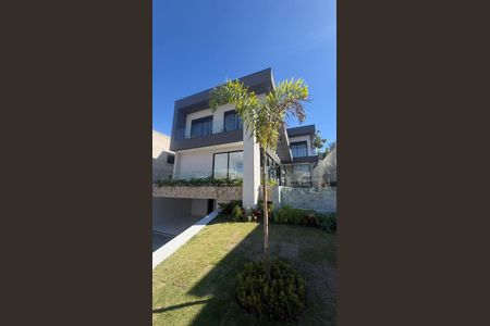 comodo de casa de condomínio à venda com 4 quartos, 470m² em Alphaville, Santana de Parnaíba