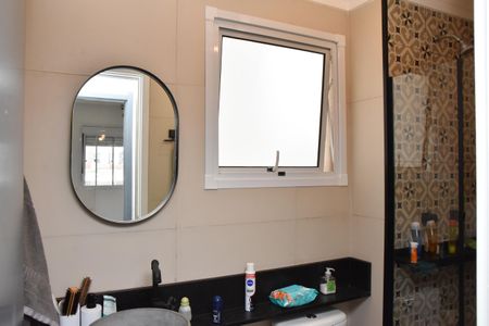 Apartamento à venda com 72m², 2 quartos e 1 vaga Apartamento à venda com 72m², 2 quartos e 1 vagaBanheiro Social