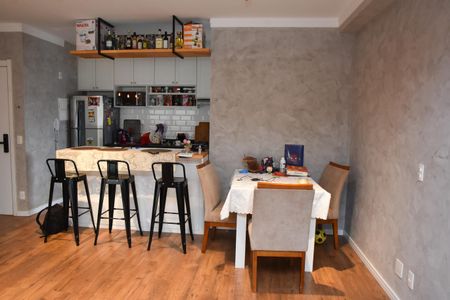 Apartamento à venda com 72m², 2 quartos e 1 vaga Apartamento à venda com 72m², 2 quartos e 1 vagaSala de Jantar