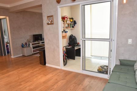 Apartamento à venda com 72m², 2 quartos e 1 vaga Apartamento à venda com 72m², 2 quartos e 1 vagaSala