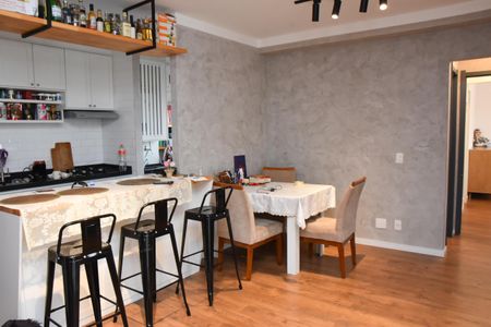Apartamento à venda com 72m², 2 quartos e 1 vaga Apartamento à venda com 72m², 2 quartos e 1 vagaSala de Jantar