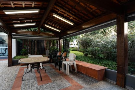 Apartamento à venda com 75m², 2 quartos e 2 vagas Apartamento à venda com 75m², 2 quartos e 2 vagasChurrasqueira